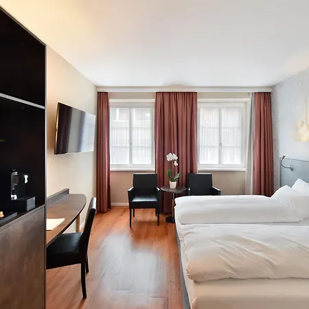 Готель Altstadt Krone Lucerne